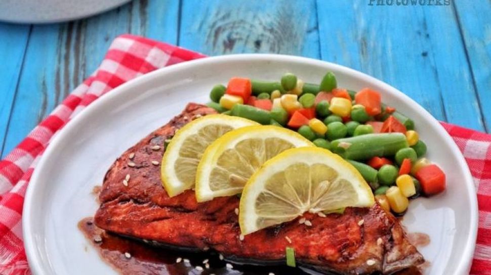 You are currently viewing Salmon Steak Teriyaki: Pilihan Sempurna untuk Makan Malam yang Lezat dan Bergizi