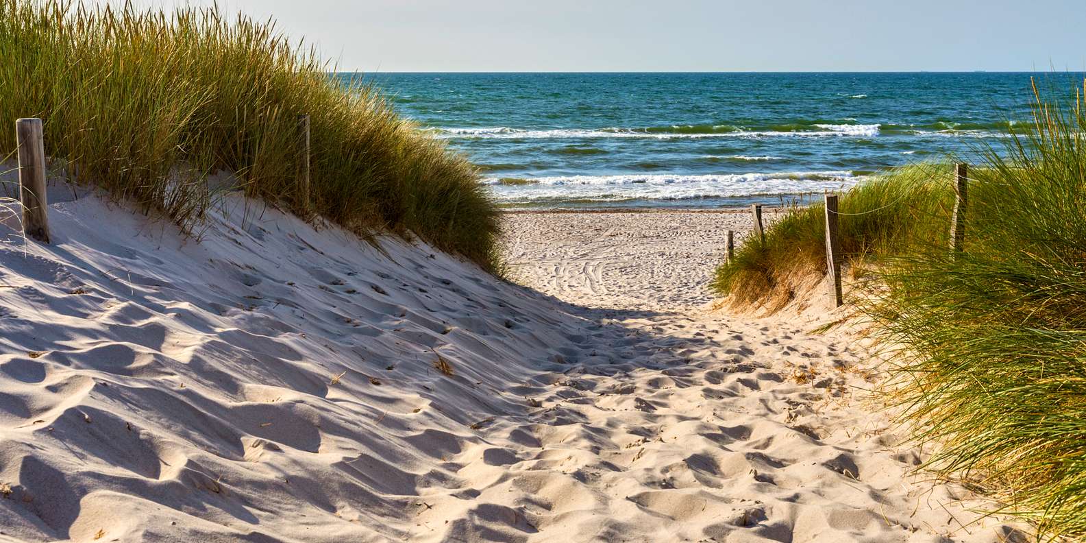 You are currently viewing Keindahan Pantai Laut Baltik yang Memikat Hati