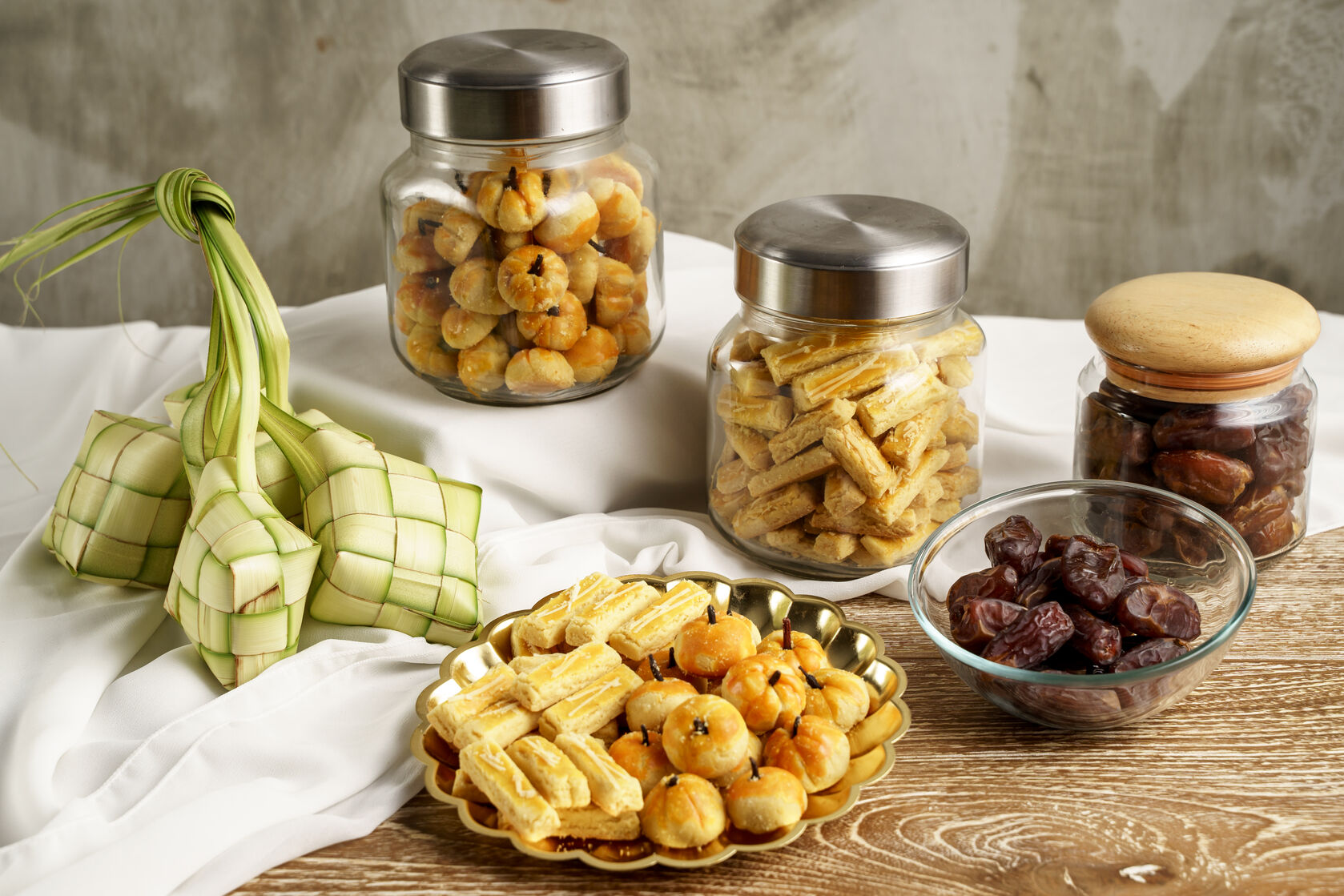 You are currently viewing Bisnis Kue Lebaran: Tips Lancar di Usaha Musiman